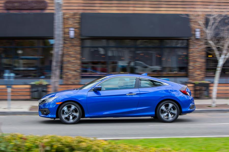  Honda Civic Coupe (FC3) 2016 года  (NA) (фото 29 из 40)